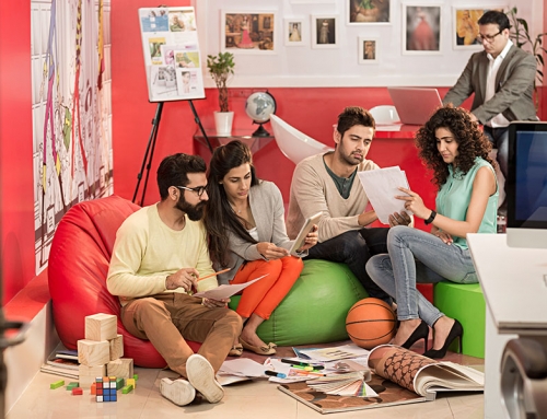 10 Essential and Simple Tips to Start a Career in Social Media Marketing